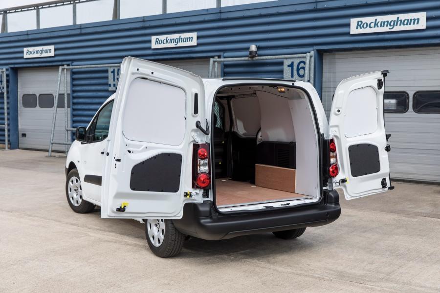 Багажник Peugeot Partner Van Long Electric 2017 года  (UK) (фото 6 из 11)